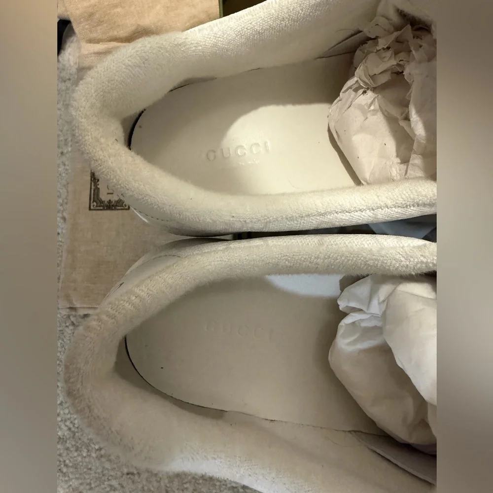 Gucci Sneakers - Picture 9 of 14